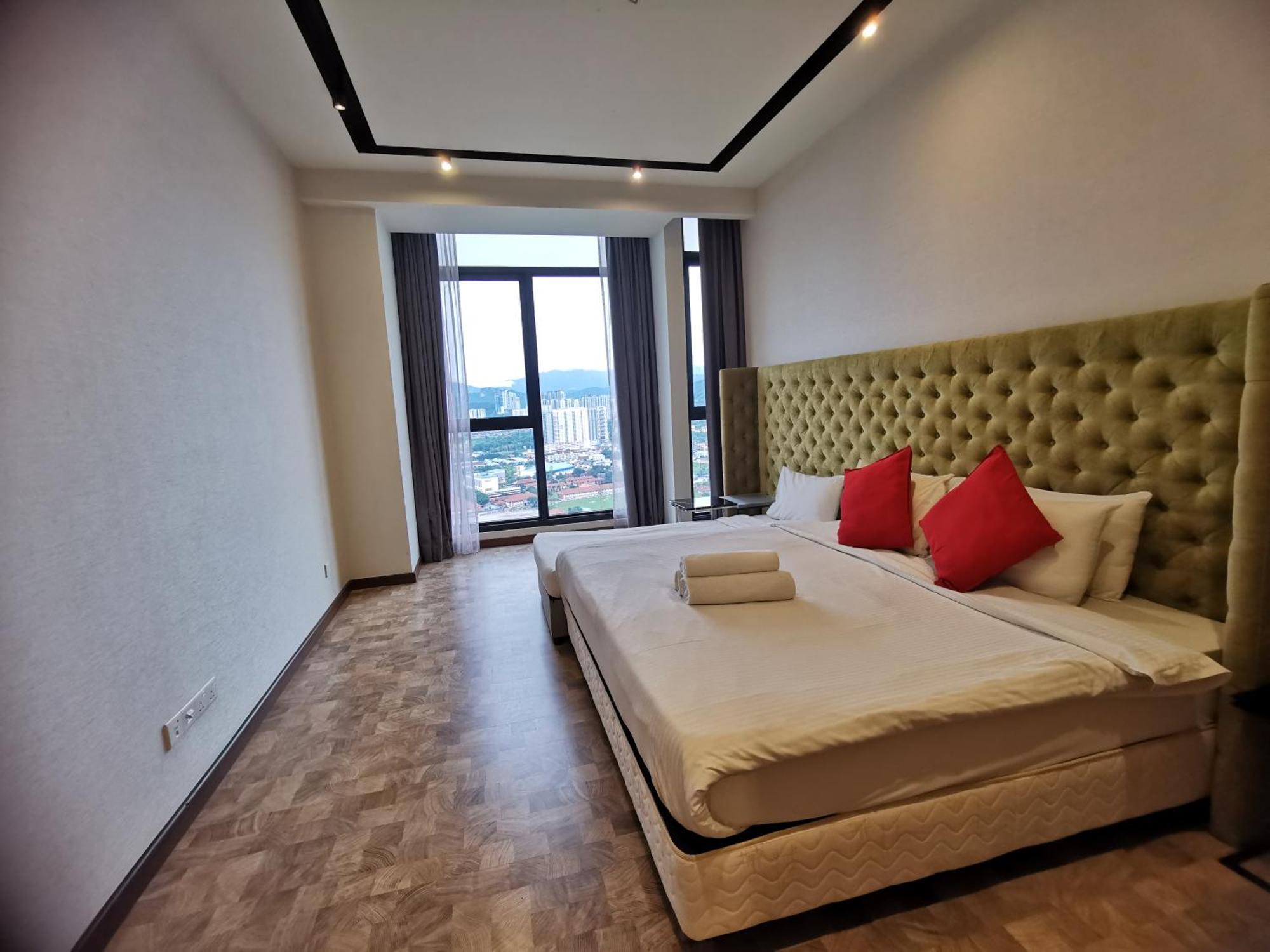 Expressionz Professional Suites By Aurora Summer Suites 쿠알라룸푸르 객실 사진